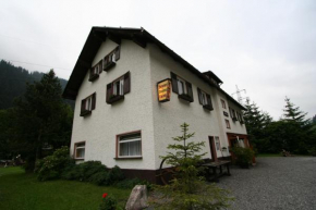 Pension Haller, Klösterle, Österreich